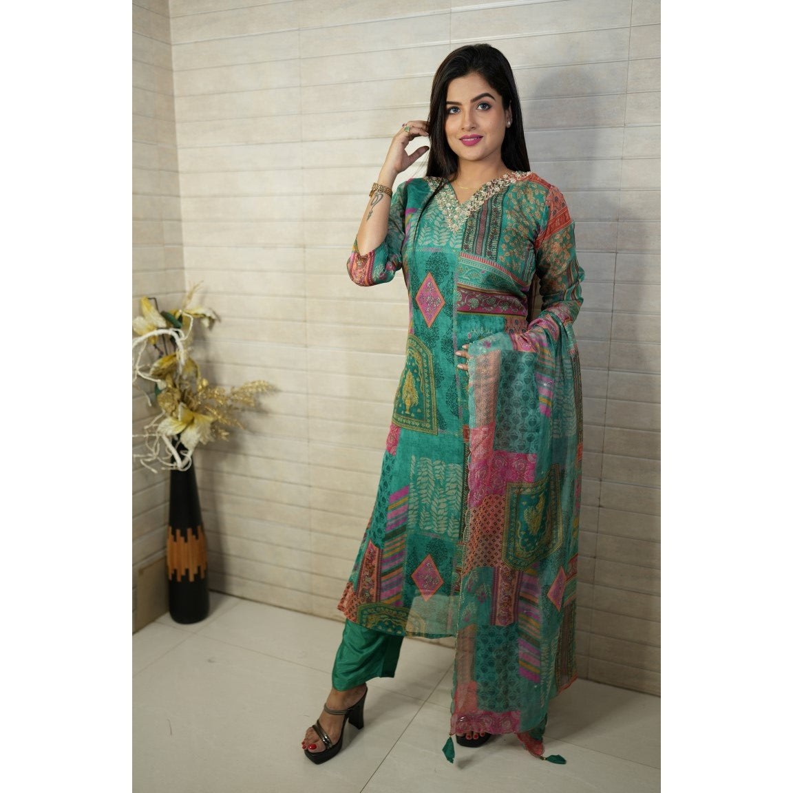 PF7672B - , Kurtis , Ethnic Clothing Hand Embroidery Kurta Sets Printed Silk