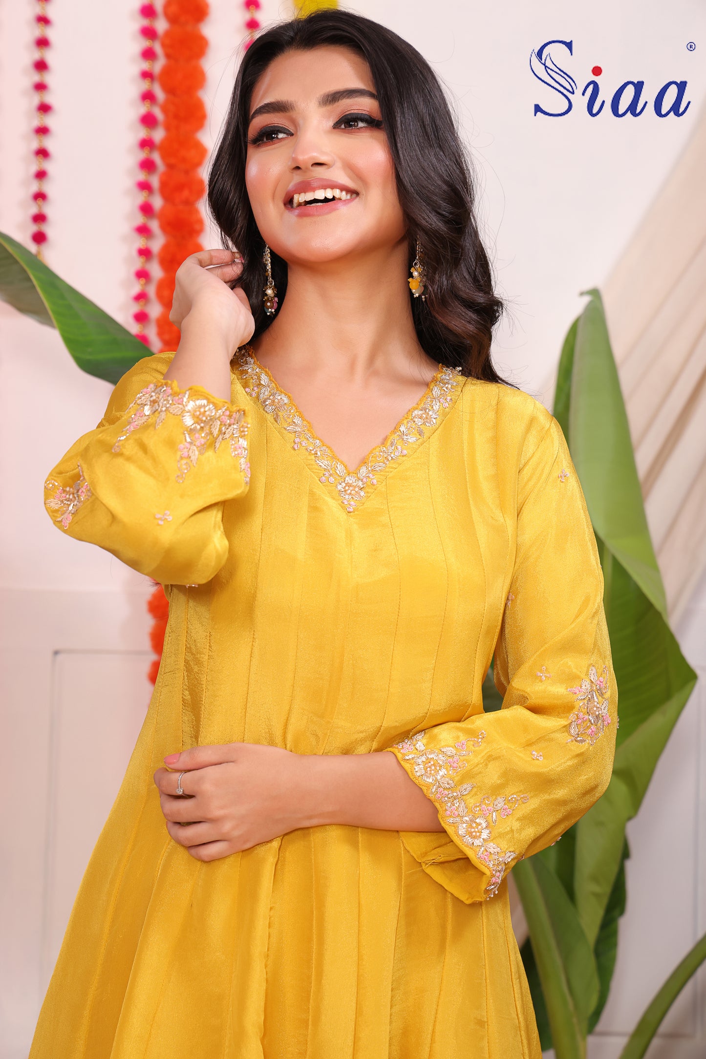 PF8423A - , , Banarasi Ethnic Clothing Festive Collection Hand Embroidery Kurta Sets Silk