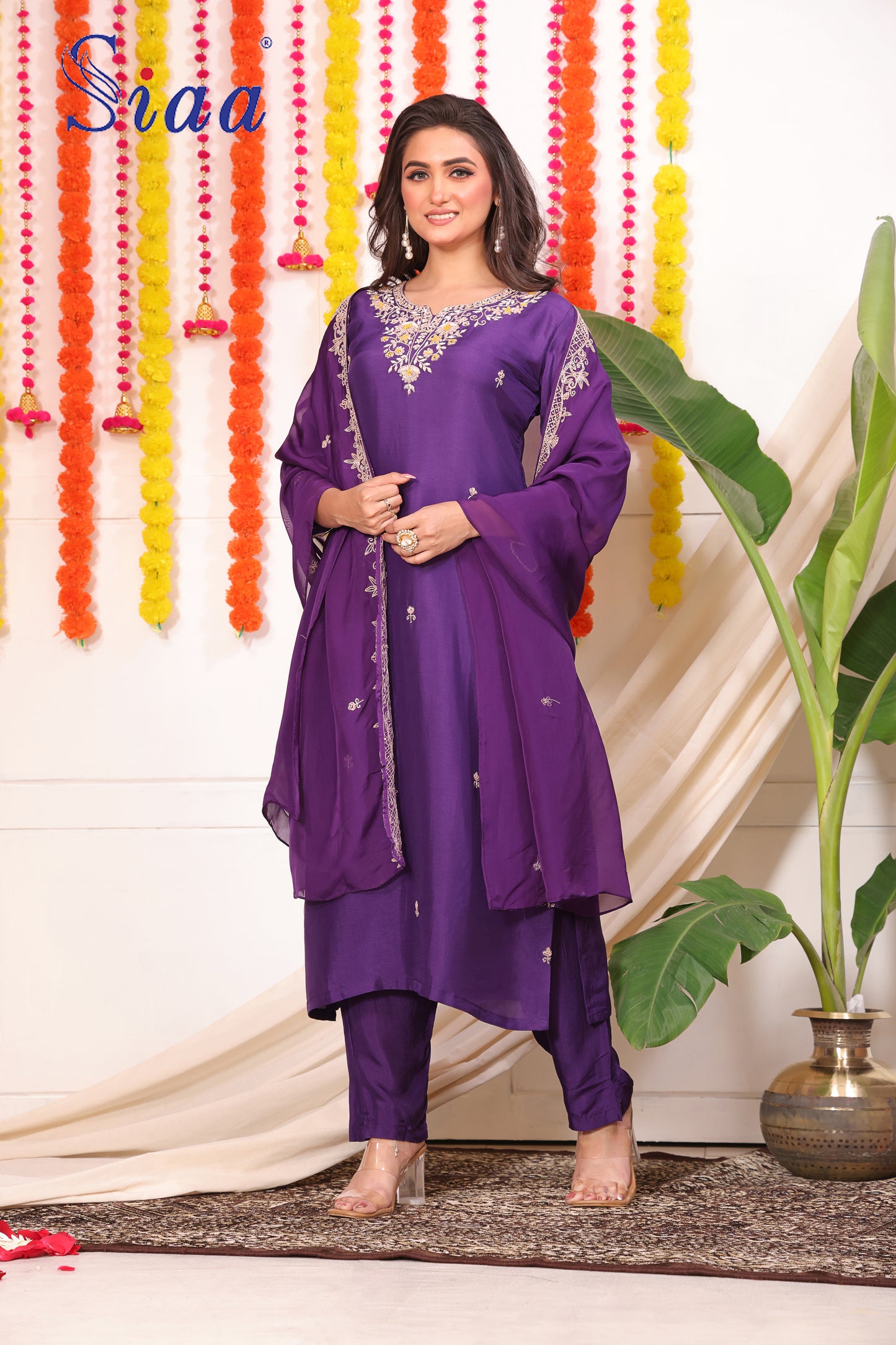 PF8624 - , , Ethnic Clothing Festive Collection Hand Embroidery Kurta Sets Silk