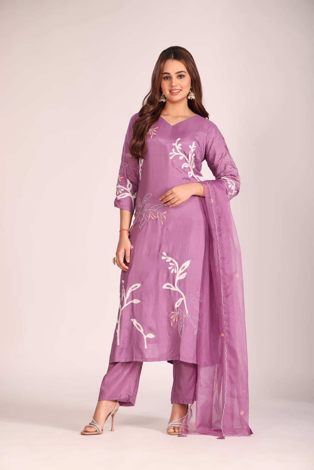 3 Pc Kurti Pant Dupatta Set โ Organza Ethnic Wear
