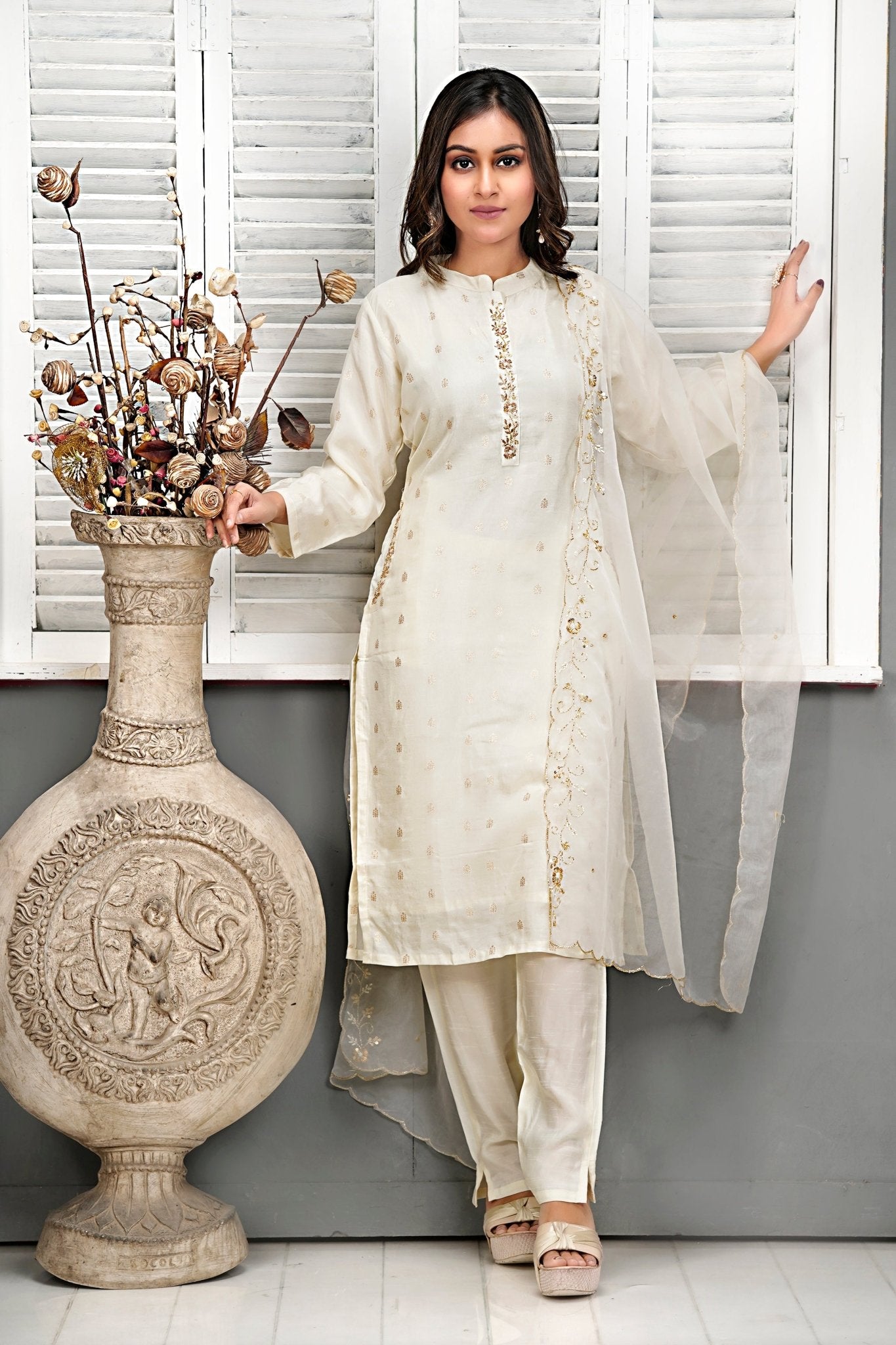 PF7116 Kurtis Ethnic Clothing Festive Collection Hand Embroidery Kurta Sets Silk