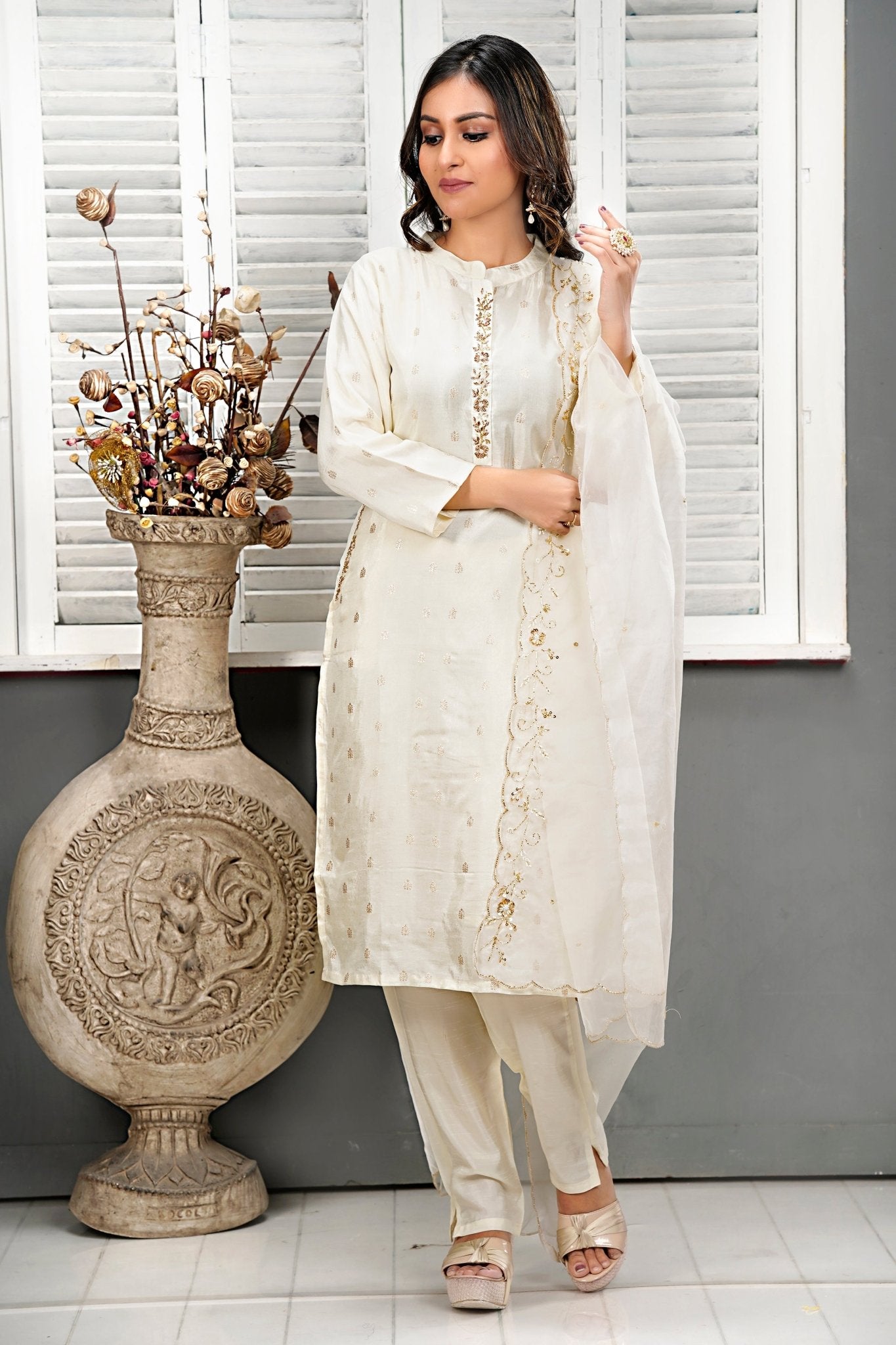 PF7116 Kurtis Ethnic Clothing Festive Collection Hand Embroidery Kurta Sets Silk