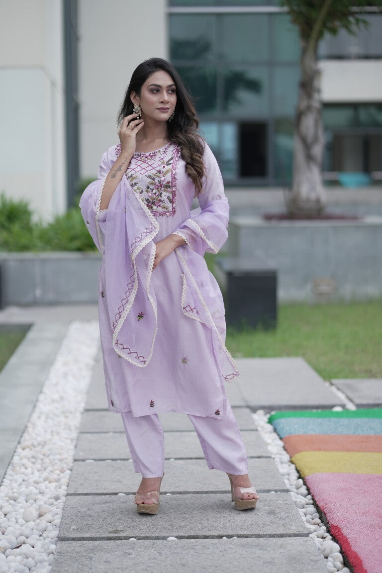 PF7354 Lavender Kurtis Ethnic Clothing Hand Embroidery Kurta Sets Silk