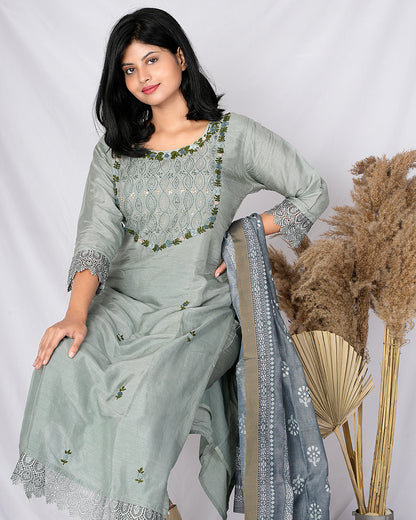 PF7421A - Green , Kurtis , Ethnic Clothing Hand Embroidery Kurta Sets Silk