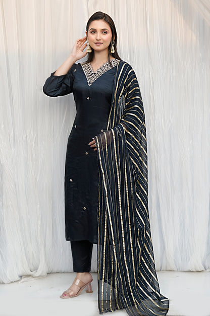 PF7432 - , Kurtis , Ethnic Clothing Hand Embroidery Kurta Sets Silk