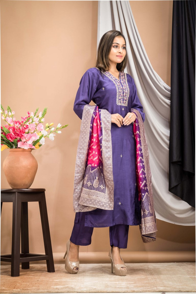 PF7667 Kurtis Ethnic Clothing Hand Embroidery Kurta Sets Silk