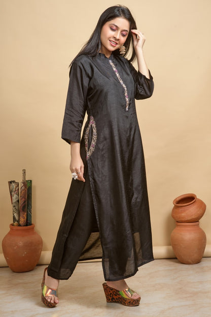 PF7725 - , Kurtis , Ethnic Clothing Hand Embroidery Kurta Sets Silk