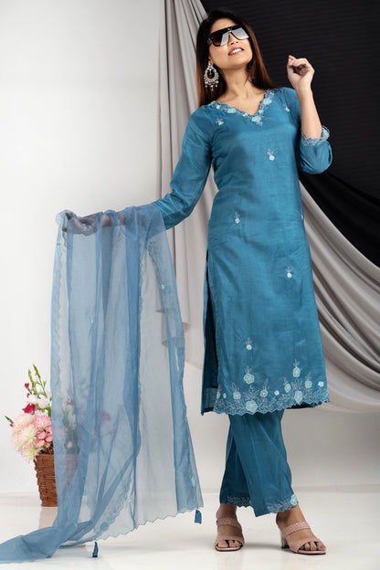 PF7746 Blue Kurtis Ethnic Clothing Hand Embroidery Kurta Sets Silk