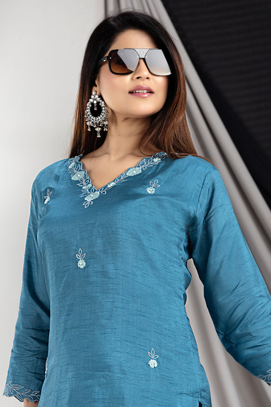 PF7746 Kurtis Ethnic Clothing Hand Embroidery Kurta Sets Silk