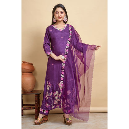 PF7796 - , Kurtis , Ethnic Clothing Hand Embroidery Kurta Sets Silk