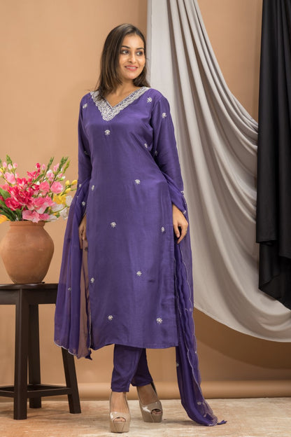 PF7916 - , Kurtis , Ethnic Clothing Hand Embroidery Kurta Sets Silk