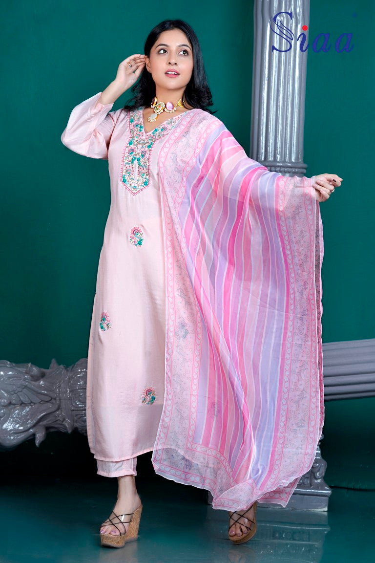 PF8118 Pink Kurtis Ethnic Clothing Hand Embroidery Kurta Sets Silk