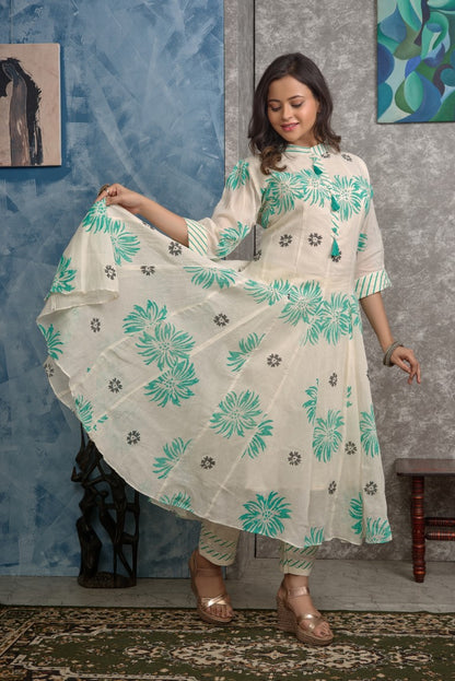 PF8208 - Green , Kurtis , Cotton Ethnic Clothing Kurta Sets Printed