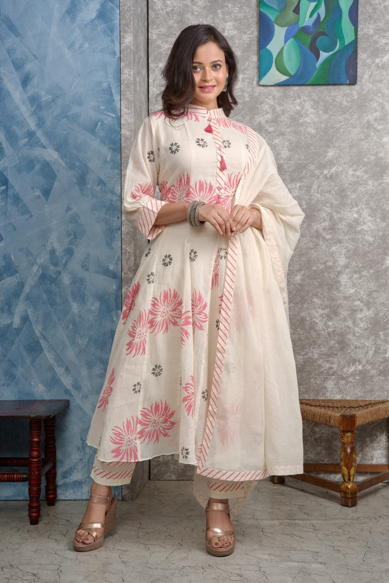 PF8208 - , Kurtis , Cotton Ethnic Clothing Kurta Sets Printed