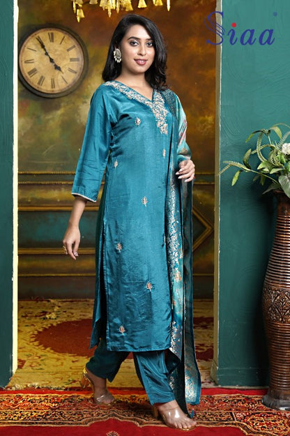 PF8276A - , Kurtis , Ethnic Clothing Hand Embroidery Kurta Sets Silk