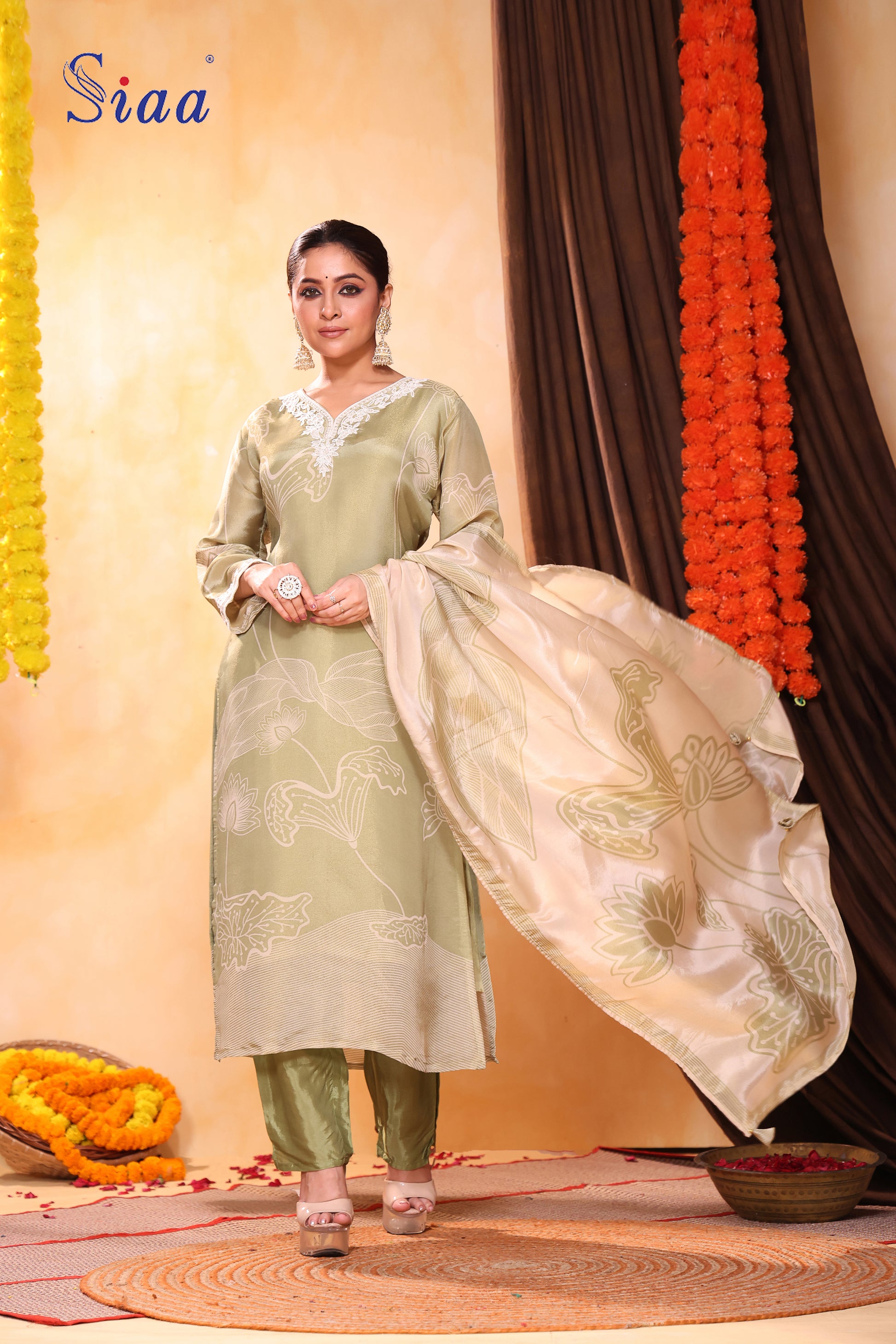 PF8365 - , Kurta , Ethnic Clothing Festive Collection Hand Embroidery Kurta Sets Silk
