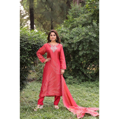 PF8518 Casual Wear Ethnic Clothing Festive Collection fresh Release Hand Embroidery Kurta Sets Organza Printed Silk Trending Collection