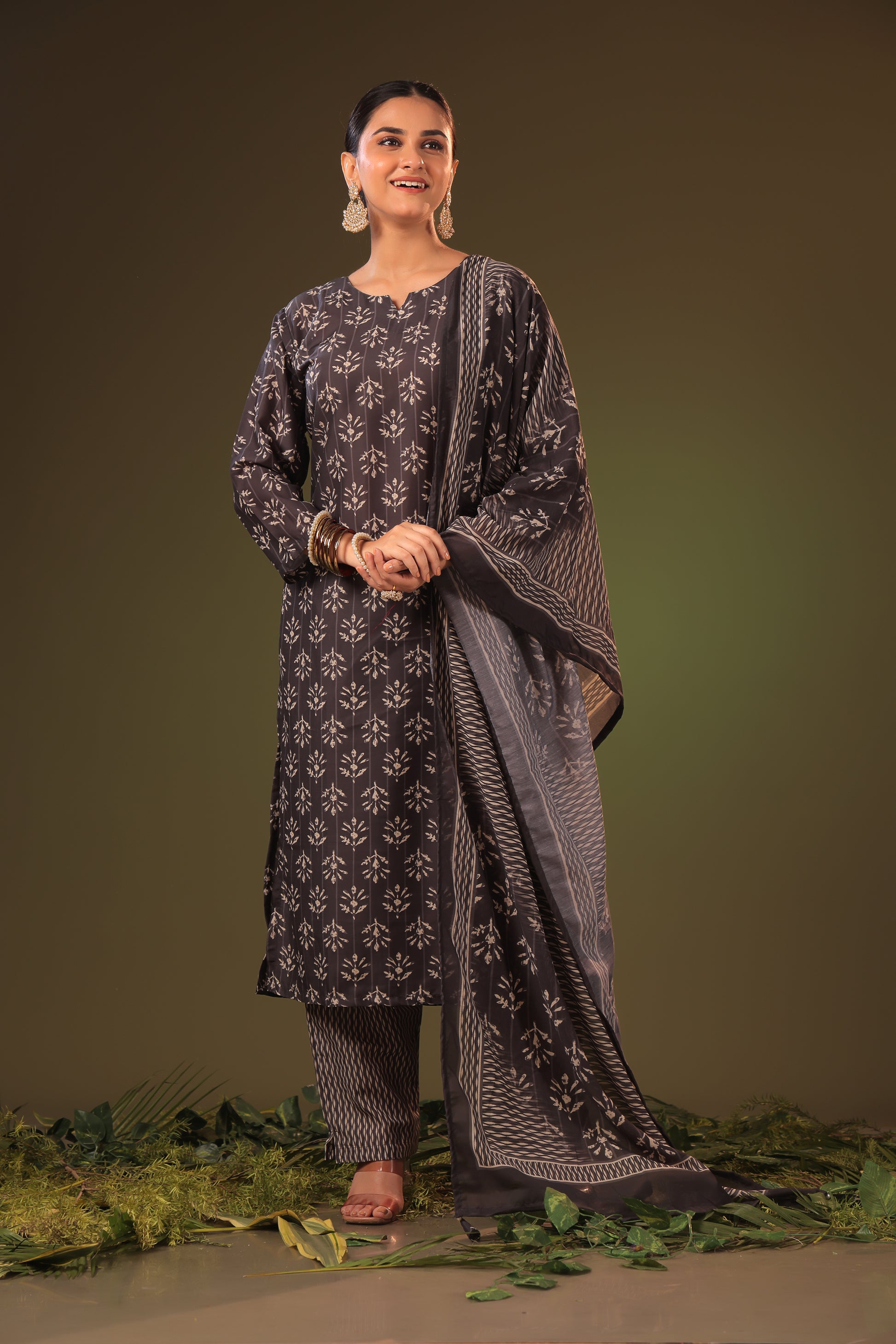 PF8851 - , , Casual Wear Ethnic Clothing Festive Collection fresh Release Kurta Sets Printed Silk Trending Collection