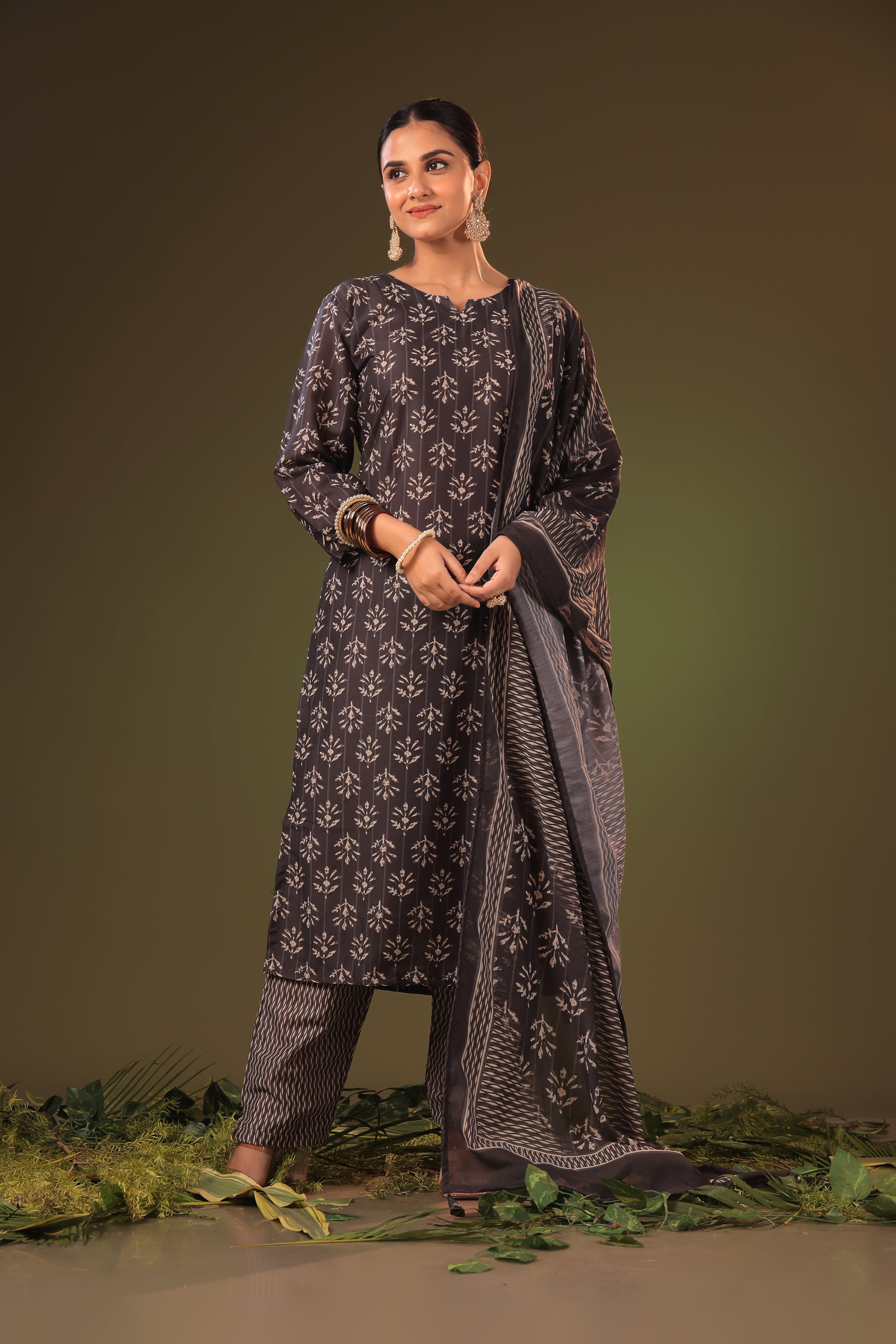 PF8851 - , , Casual Wear Ethnic Clothing Festive Collection fresh Release Kurta Sets Printed Silk Trending Collection