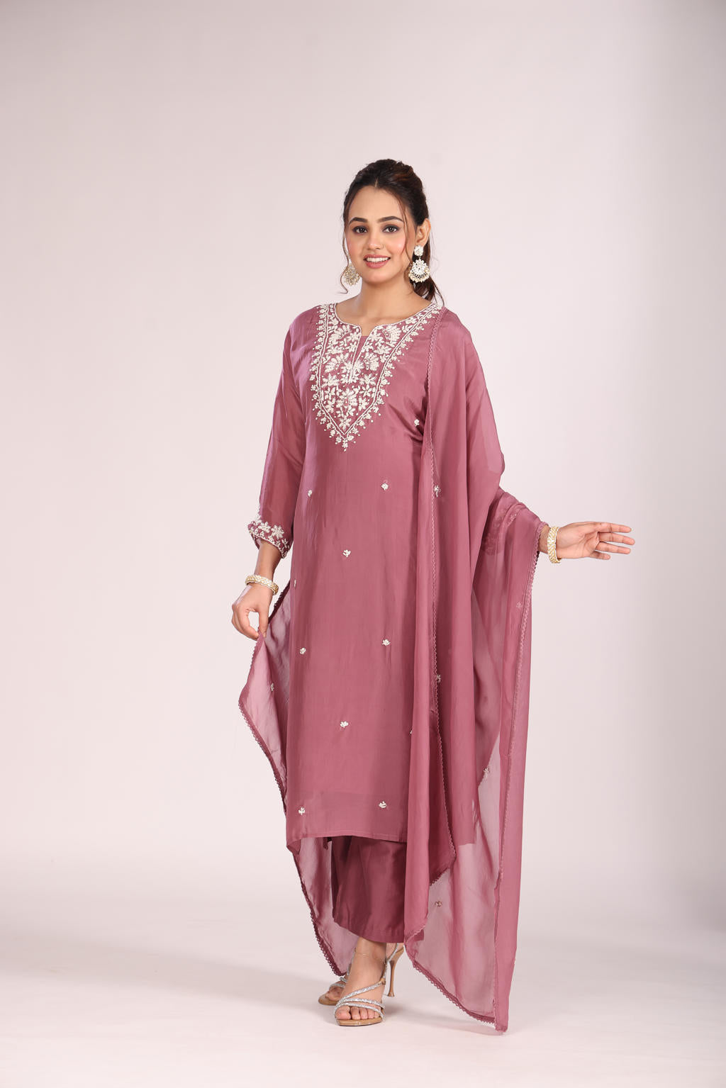 Onion 3 Pc Kurti Pant Dupatta Set – Organza Silk with Lucknowi Hand Embroidery